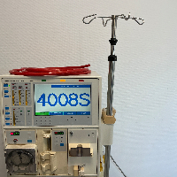 Fresenius Medical Care 4008 S Hemodialysis Machine image 2